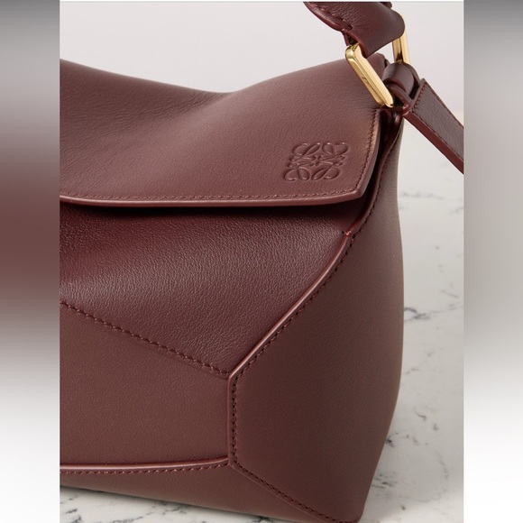 *SOLD* NWT Loewe small edge puzzle bag in dark burgundy - Picture 3 of 16
